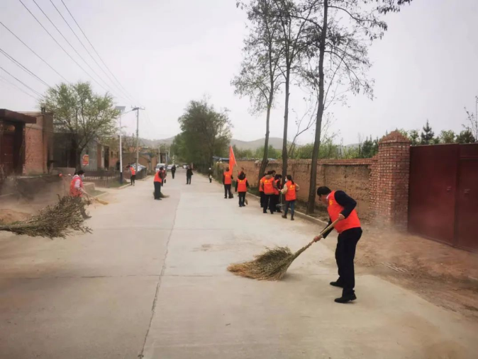 乐鱼网页版-乐鱼(中国)
赴包抓共建村社开展卫生清扫志愿服务活动(图2)