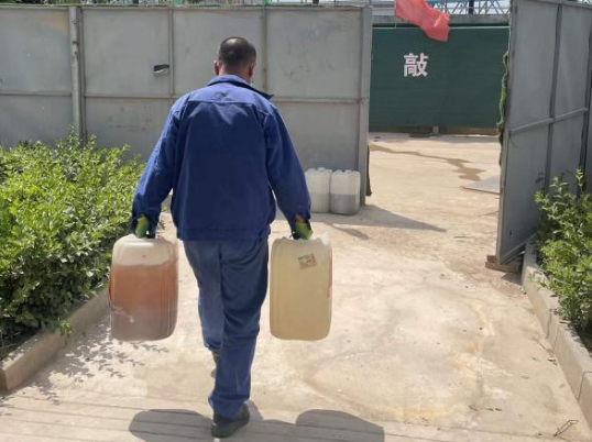 乐鱼网页版-乐鱼(中国)
城东污水处理公司扎实推进危险废物规范化处置(图3)